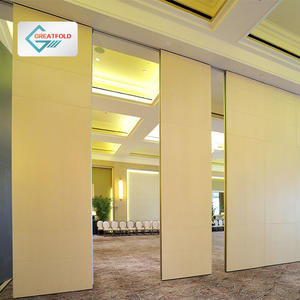 Nowadays, hotel halls, restaurants, and halls are using movable internal walls to effectively separate the indoor space.